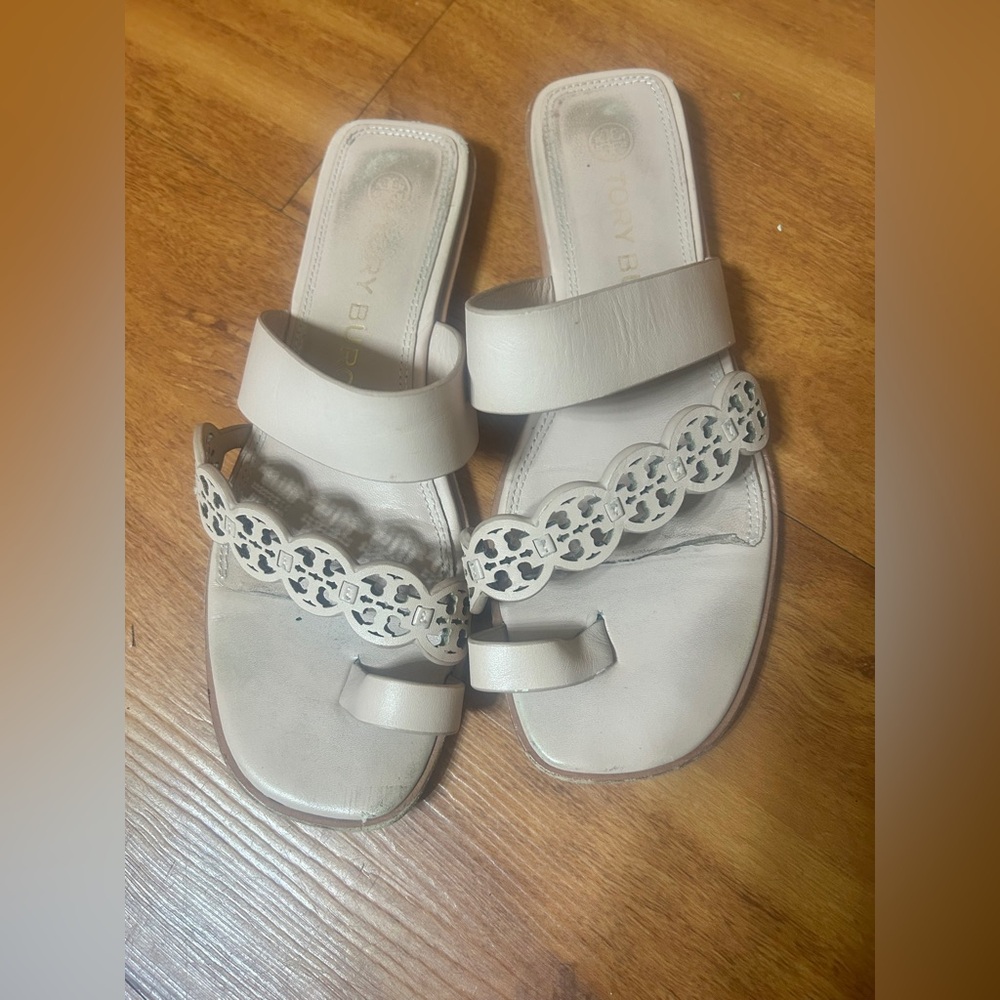 Tory Burch Stylish Beige Sandals